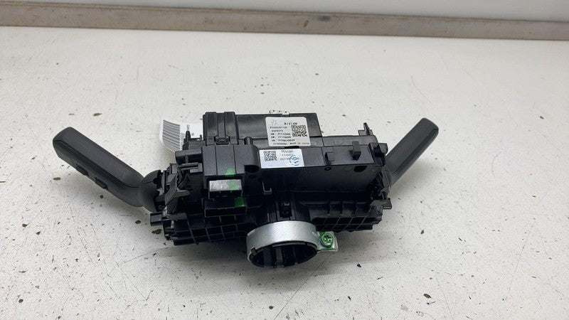 PT00039118F 22-24 Rivian R1S Steering Wheel Clockspring w/ Wiper & Gear Select Combo Switch