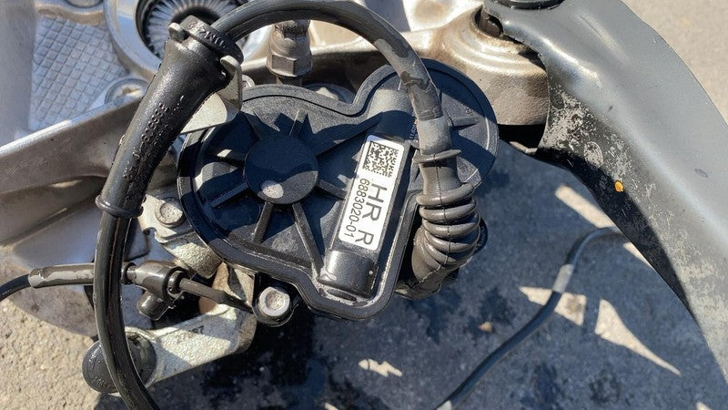 ⭕ 2014-2020 BMW i3 Rear Passenger Side Knuckle + Brake Caliper + Rotor Right RWD