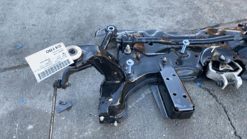 BV615019ENE 2013-2018 Ford C-Max Front Subframe Engine Cradle Crossmember w/ Stabilizer Bar