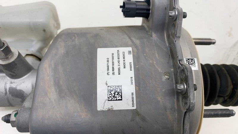 104467100D ⭕ 2017-2023 Model 3 Power Brake iBooster Master Cylinder Reservoir 1044671-00-D