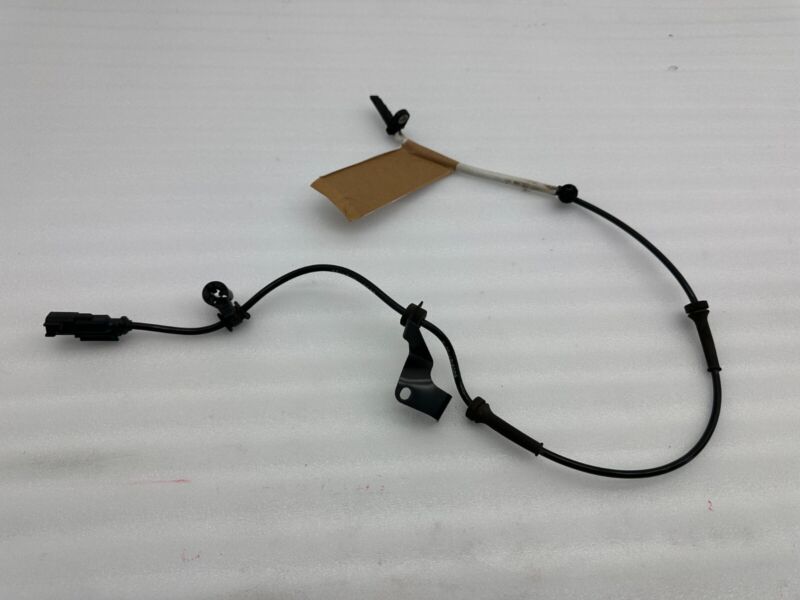 6009167 00 A 2012-2015 Tesla Model S Front Driver Side Anti-Lock ABS Wheel Speed Sensor Left