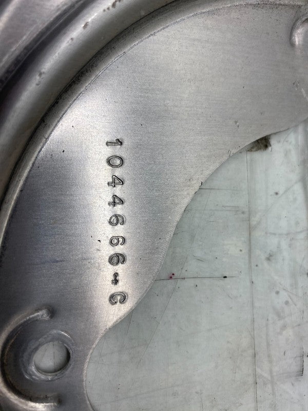 1044666 C ⭕ 17-23 Tesla Model 3 M3 Rear Passenger Side Brake Rotor Shield Right 1044666-C