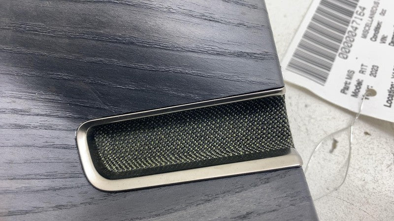 PT00000785 ⭕22-24 Rivian R1T Front Left Dashboard Illuminated Garnish Trim Bezel PT00000785