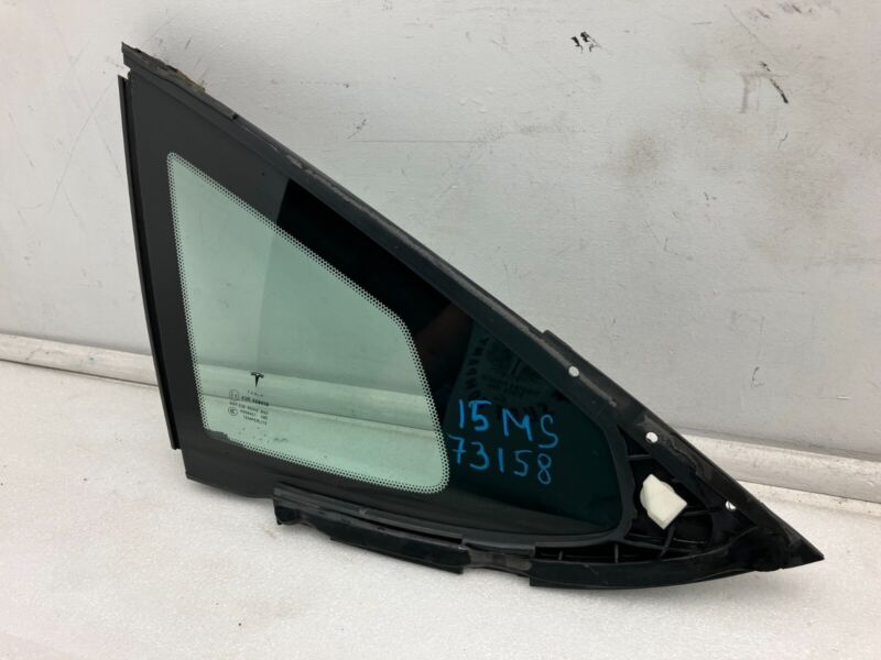2012-2015 Tesla Model S MS Rear Driver Side Quarter Fixed Glass Left LH Assembly