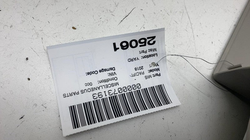 5SX22TRMAA ⭕ 2017-2022 Chrysler Pacifica Front Right Seat Back Panel Trim Cover 5SX22TRMAA