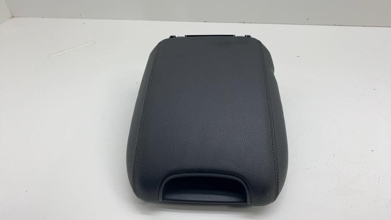 9Y0.864.101 ⭕ 2018-2024 Porsche Cayenne Front Center Console Armrest Lid Cover 9Y0864101 OEM