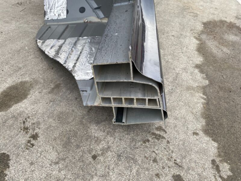 1022589 01 J 2016-2020 Tesla Model S Front Right Body Quarter Panel Fender Apron Frame CutOut