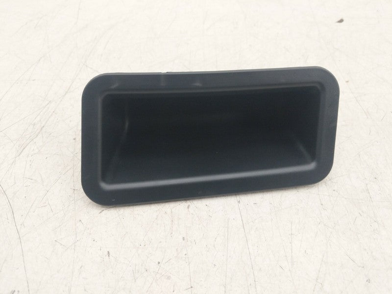 1009262-00-E ⭕ 12-2015 Model S Rear Left Liftgate Inner Pull Cup Close Handle LH 1009262-00-E