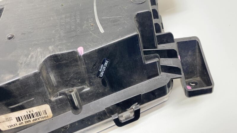 600591300F 2012-2020 Tesla Model S Front Driver Side LED Fog Light Cornering Lamp Left Assy