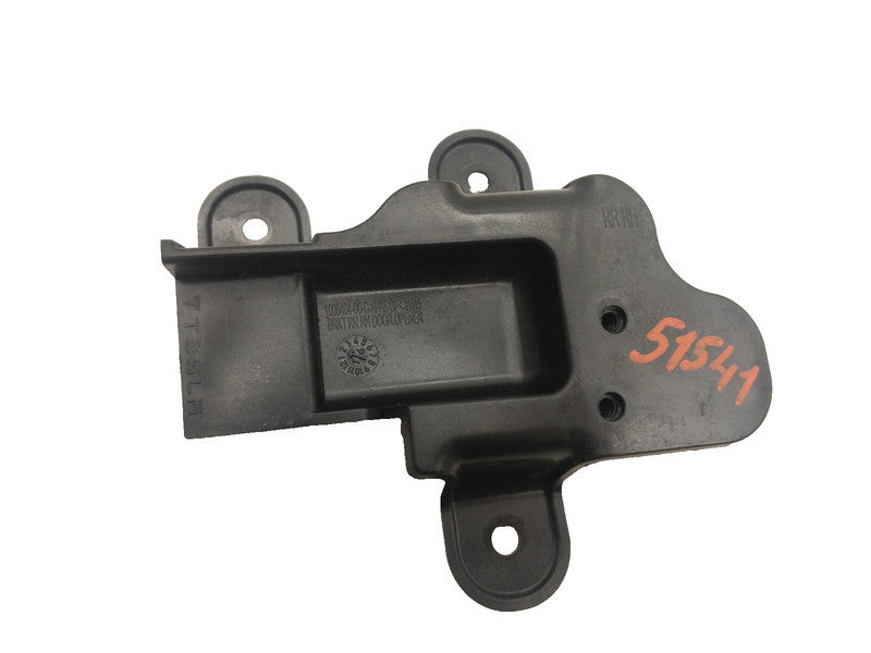1008404 00 C ⭕ 2012-2020 Tesla Model S Rear Side Door Opener Mount Bracket Right 1008404-00-C