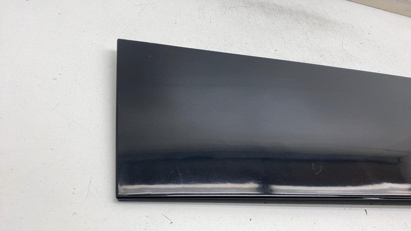 2022-2024 Rivian R1S Rear Overhead Shark Fin Roof Antenna + Applique