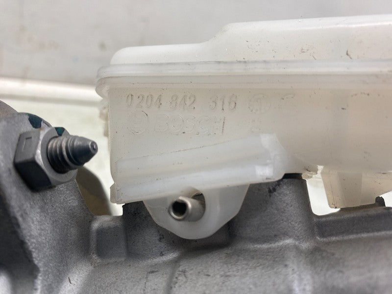 104467199F ⭕ 2017-2023 Model 3 Power Brake iBooster Master Cylinder Reservoir 1044671-99-F