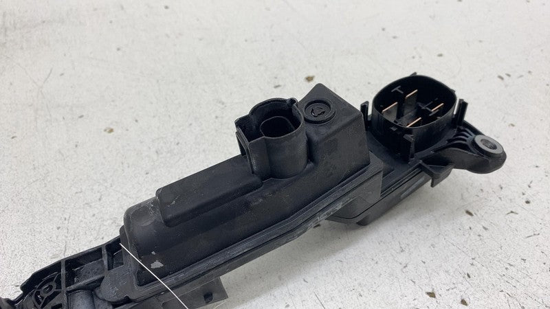 2019 BMW 530e G30 2.0L Battery Voltage Jump Start Terminal Junction Bo