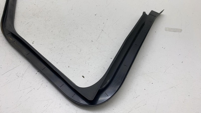 PT00001182-G ⭕ 2022-2025 Rivian R1S Front Right Side Door Interior Garnish Trim PT00001182-G