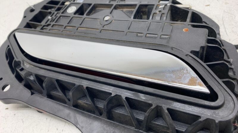 1007374 00 H 2012-2015 Tesla Model S MS Rear Passenger Side Exterior Door Handle Outer Right