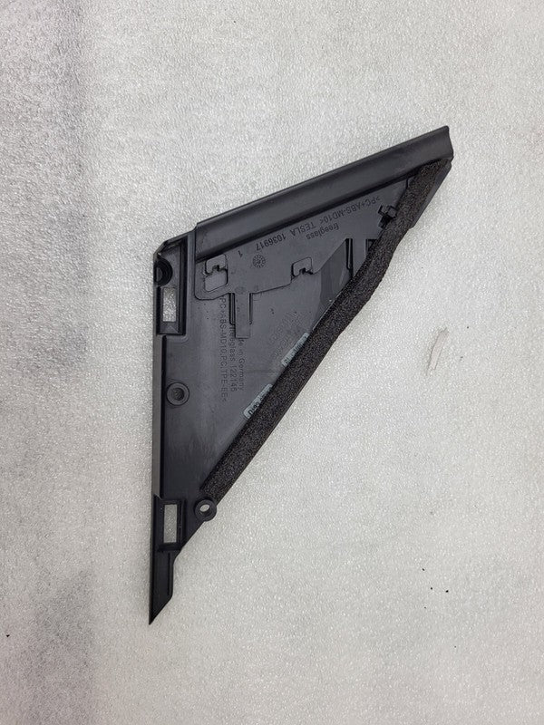 1035027 ⭕ 16-20 Model X MX Front Driver Side Door Quarter Applique Assembly Left 1036917