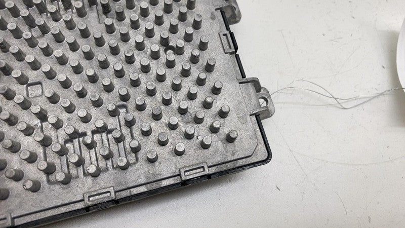 GMM92181000 ⭕ 2022-2024 Rivian R1T R1S Headlight Control Module LED Ballast Unit GMM92181000