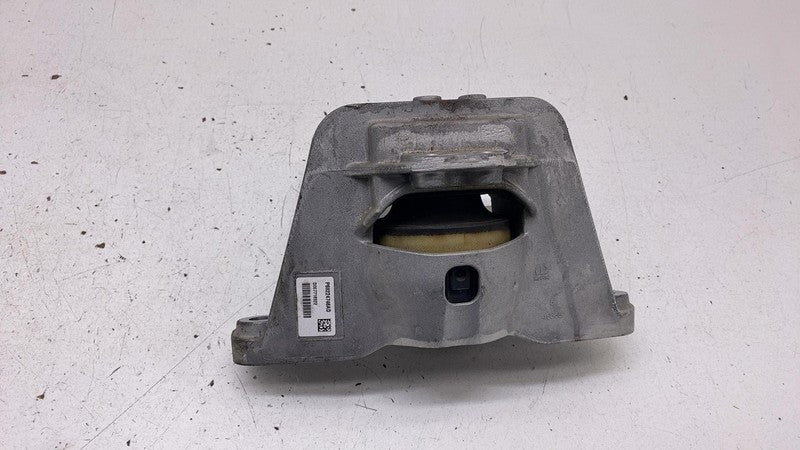 68224746 ⭕ 17-24 Chrysler Pacifica Engine Right Frame Mount Support Bracket RH 68224746AD