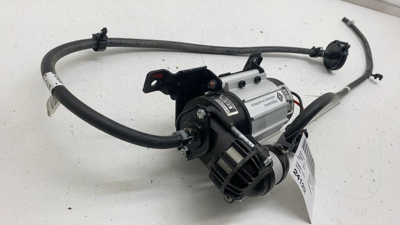 PT00055693-01 ⭕ 2022-2024 Rivian R1T R1S Rear Air Ride Suspension Compressor PT00055693-01