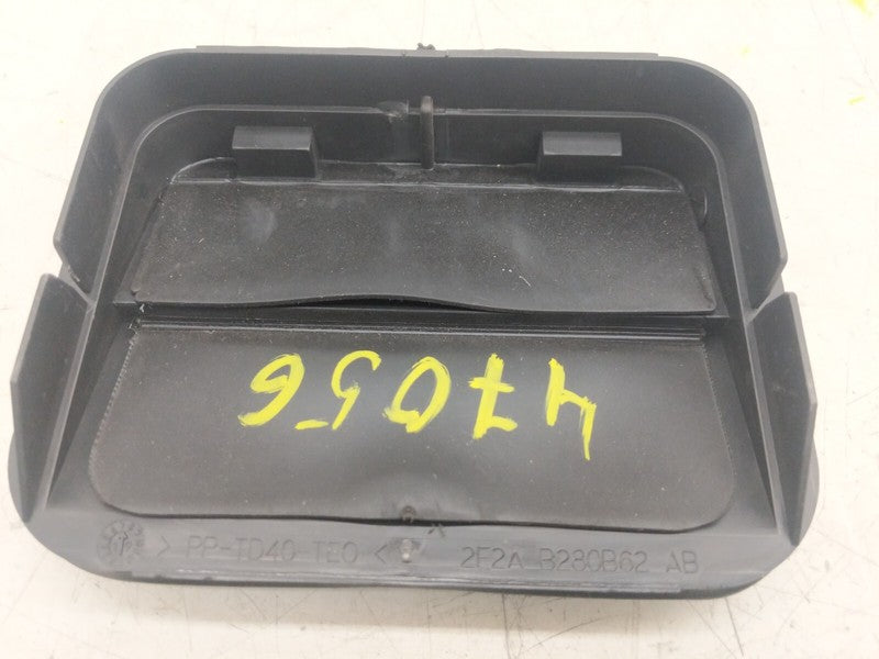 2F2AB280B62AB ⭕ 12-20 Tesla Model S Rear Quarter Panel Rubber Flap Extractor Air Vent Grille