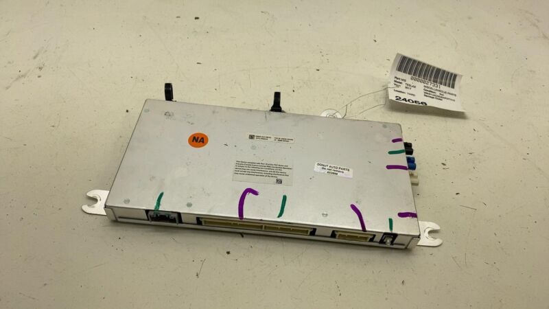 2016-2020 Tesla Model X MX Central Body Control Module Computer 1045451-00-H OEM