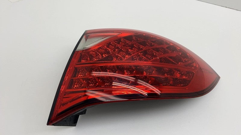 7P5 945 096 L 2011-2014 Porsche Cayenne Rear Passenger Outer Taillight LED Tail Lamp Right RH