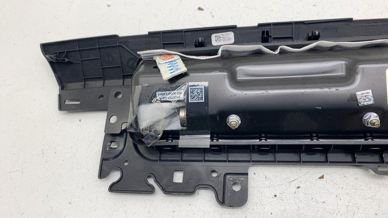 108335000E ⭕ 2017-2023 Tesla Model 3 Right Lower Knee Safety Airbag Module OEM 1077826-00-D