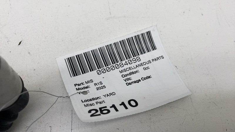 PT00697602 C ⭕ 2025 Rivian R1S Coolant Hose Cooling Pipe Tube Assembly PT00697602-C