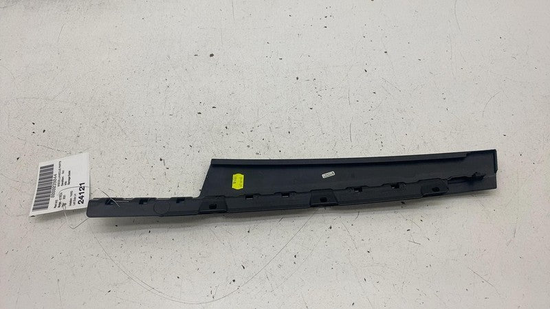 4KE 837 901 ⭕ 19-23 Audi E-Tron Front Left Door Window B-Pillar Applique Molding 4KE837901