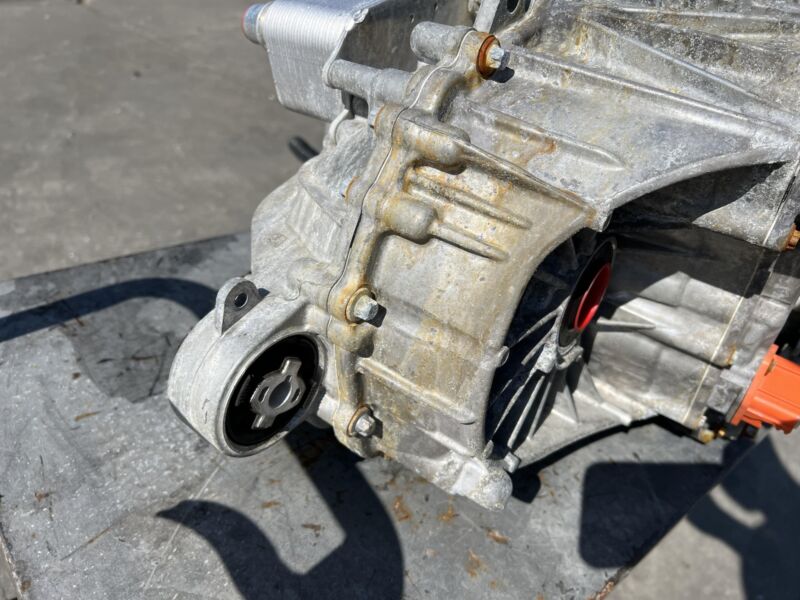 1120960-00-E ⭕17-20 Tesla Model Y 3 Front Drive Unit Engine Electric Motor *27k* 1120960-00-E