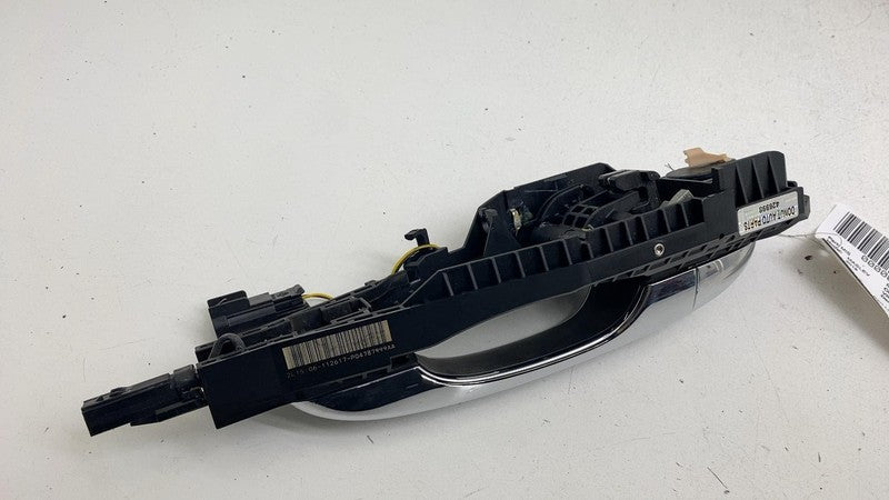 ⭕ 17-20 Maserati Levante Front Driver Side Exterior Door Handle Left 0