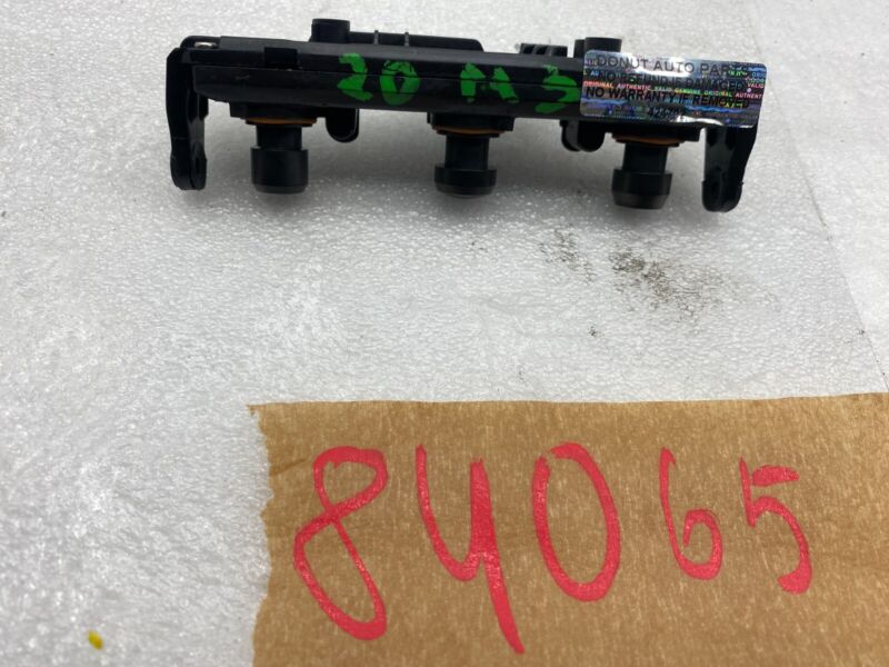 114374600D ⭕ 17-23 Tesla Model 3 Front Windshield Forward Facing Triple Camera 1143746-00-D