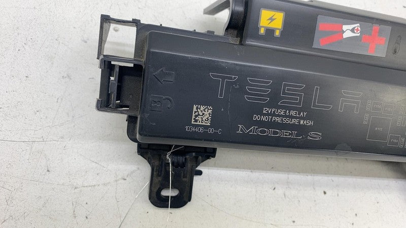 103440500E ⭕16-20 Model S Front Trunk Frunk Engine Bay Under Hood Fuse Box 12V 1034405-00-E