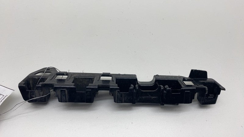 2018-2023 BMW 530e G30 Passenger Right Skirt Rocker Molding Support Br