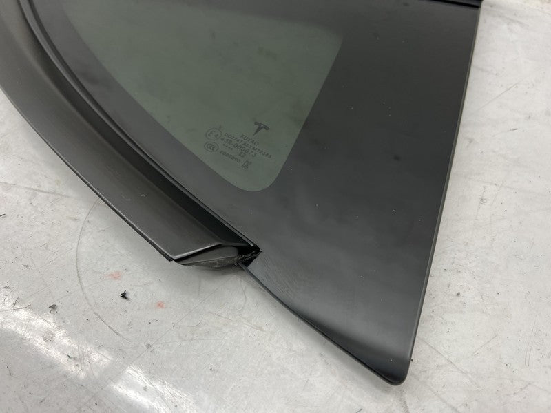 2020-2023 Tesla Model Y MY Rear Passenger Side Quarter QTR Window Glass Right RH