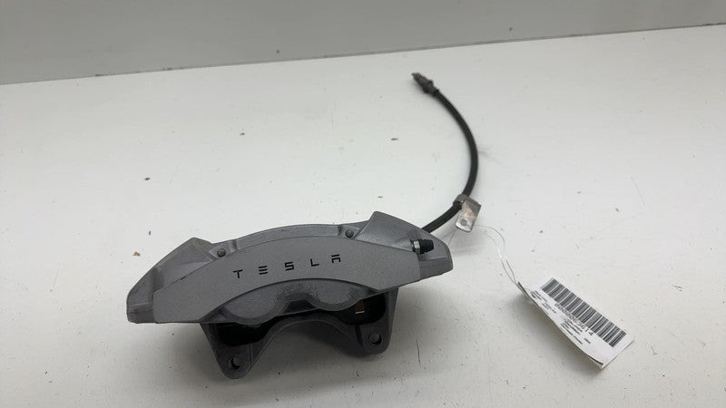 1044622-00-E ⭕ 2017-2023 Tesla Model 3 M3 Front Right Caliper w/ Brake Hose Line 1044622-00-E