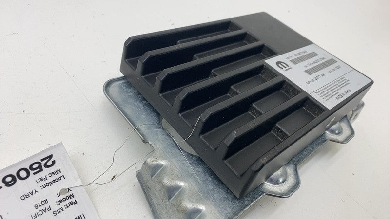 68338770AB ⭕ 2017-2020 Chrysler Pacifica Radio Amplifier Control Module Unit AMP 68338770AB