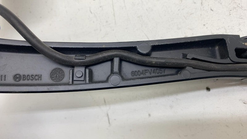 ⭕ 17-23 Model 3 M3 Front Passenger Side Windshield Wiper Arm Right 162