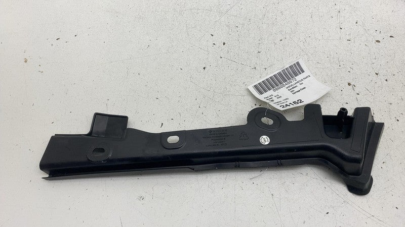 PT00449333B 2022-2024 Rivian R1S Front Left Apron Trim Finisher Bracket Molding Cover Panel