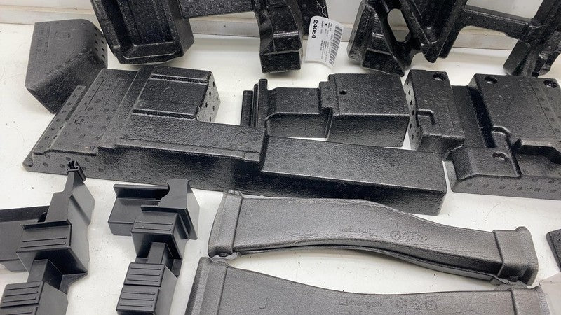 ⭕ 2016-2020 Tesla Model X Floor 2nd Row Seat Spacer Pad Support Bracke