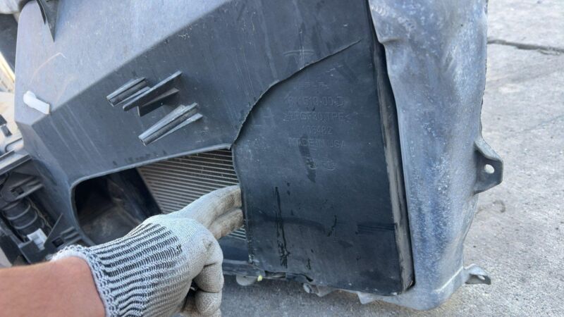 2012-2015 Tesla Model S MS Radiator Carrier Core Support Condenser Reinforcement