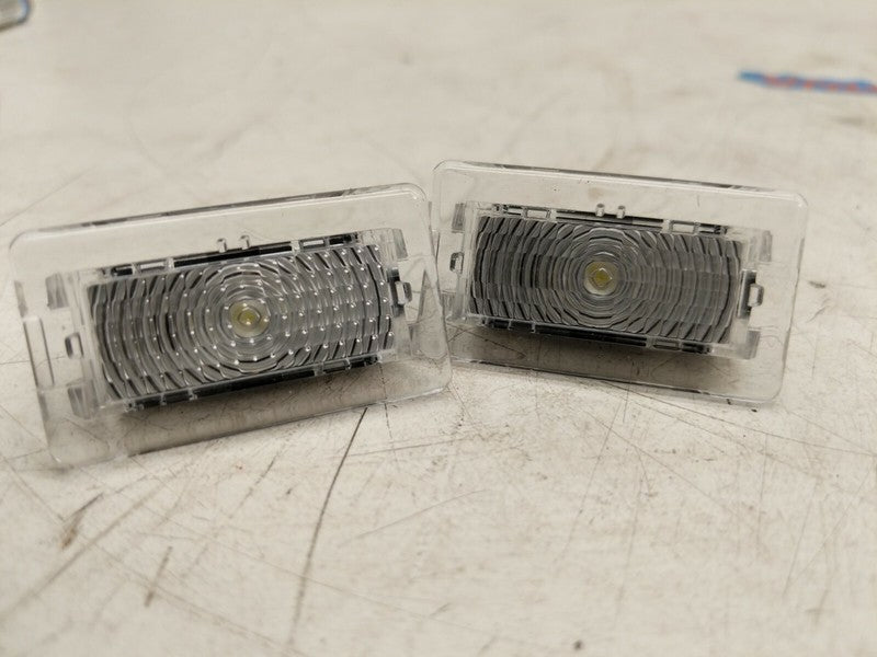 1-INJ-907-000 ⭕ 2012-2020 Tesla Model S MS Interior Courtesy Lamp Light Assembly 1-INJ-907-000