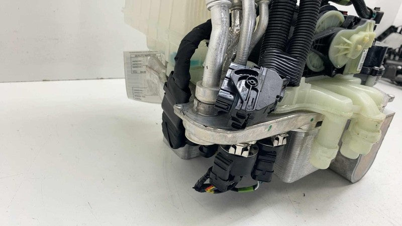 154990200C ⭕ 2021-2025 Tesla Model 3 Supermanifold Refrigerant Chiller w/ Coolant Reservoir