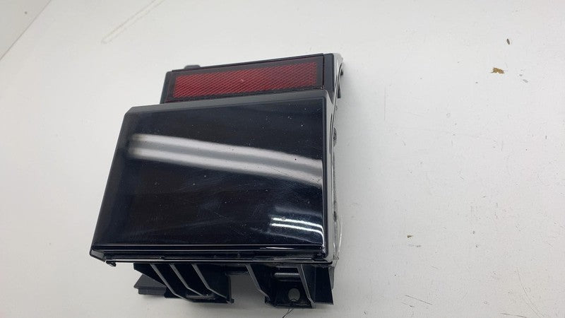 1806408-00-C ⭕ 24-25 Tesla Cybertruck Rear Left Bodyside Taillight LED Tail Lamp 1806408-00-C