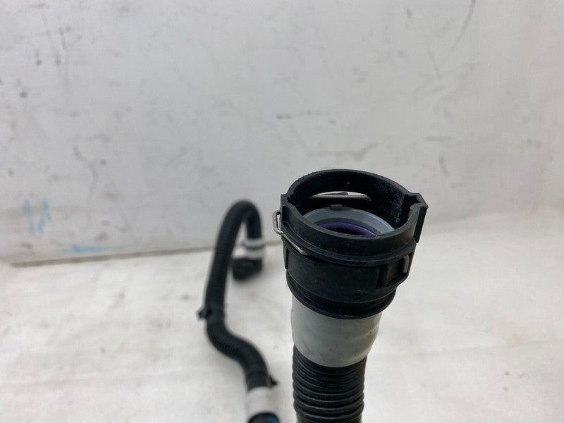 1077579 00 F ⭕ 17-22 Model 3 Front Motor Coolant Chiller to BATT Hose w/ Sensor 1077579-00-F