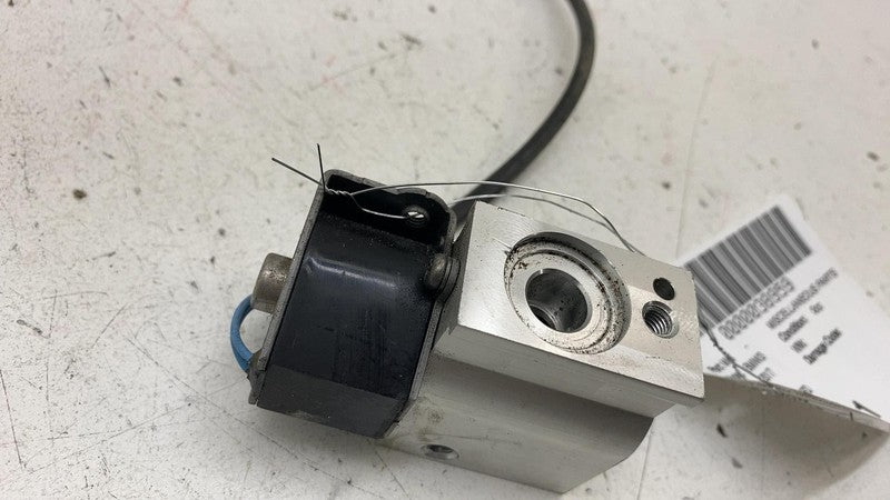 ⭕ 2014-2021 BMW I3 A/C Air Conditioning Shut-Off Control Valve OEM 92