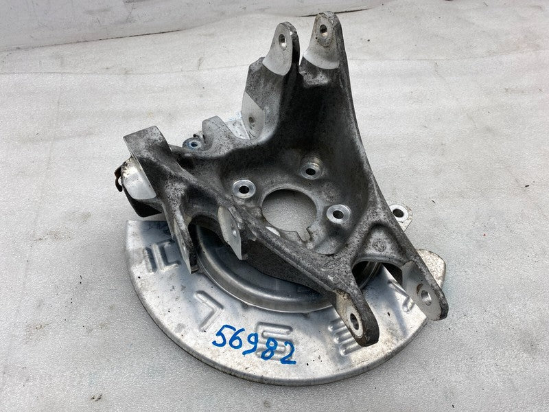 1027416 00 D 2016-2020 Tesla Model X Rear Right Suspension Spindle Knuckle w/ Rotor Shield RH