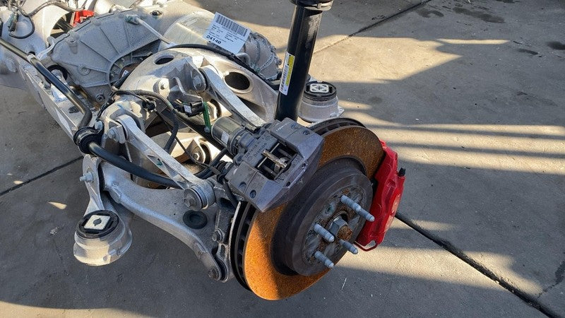 1002633 01 P 2012-2015 Tesla Model S Rear Large Drive Unit w/ Subframe & Suspension SPORT