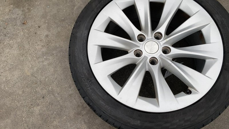 ⭕ 2016-2020 Model S MS Wheel Rim 245/45 ZR19 102W + Tire 245/45R19 105