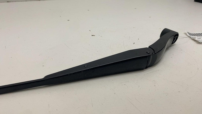⭕ 19-25 Chevrolet Silverado 1500 Front Driver Side Windshield Wiper Arm Left OEM